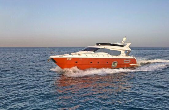 70 FEET YACHT 32 PAXS
